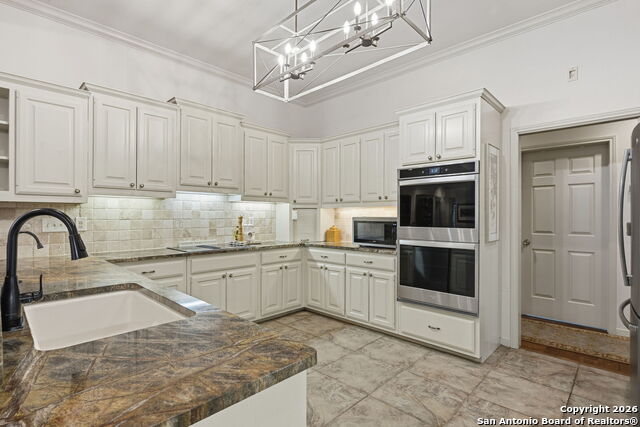 Image 17 of 49 For 8240 Pimlico Ln