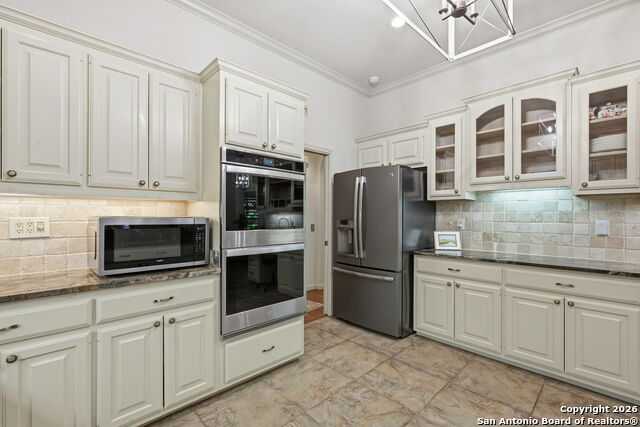 Image 19 of 49 For 8240 Pimlico Ln