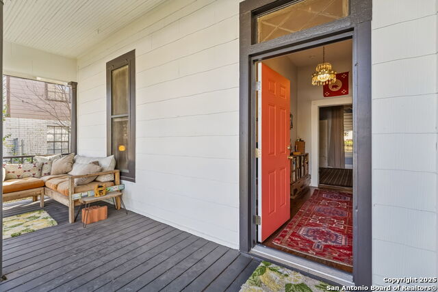 Image 3 of 19 For 218 Coleman  