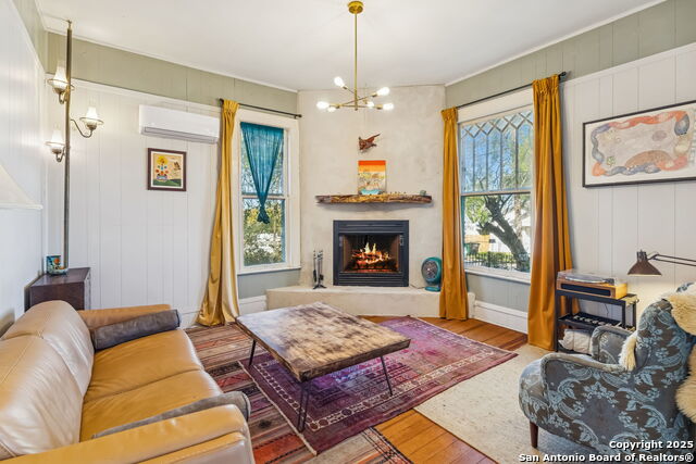 Image 5 of 19 For 218 Coleman  