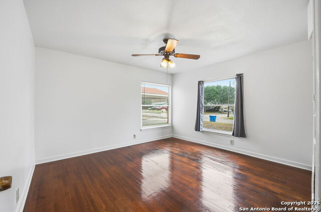 Listing photo id 9 for 107 Northgate