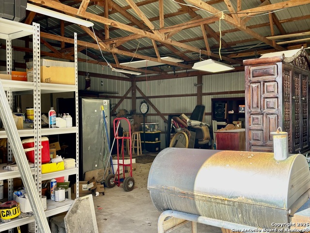 Image 20 of 26 For 324 Oak Ln  