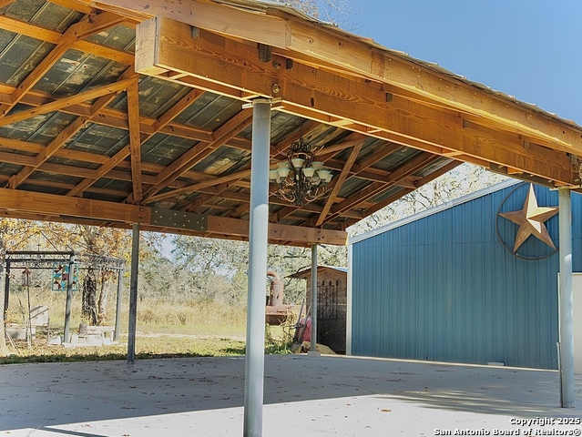 Image 22 of 26 For 324 Oak Ln  