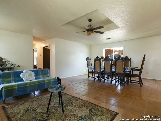 Image 8 of 26 For 324 Oak Ln  