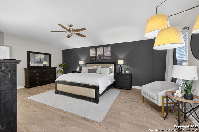 Listing photo id 20 for 17239 Tarkio Way