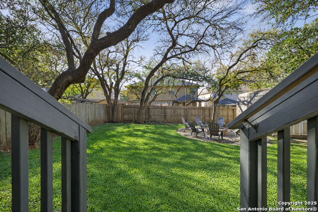 Listing photo id 36 for 17239 Tarkio Way