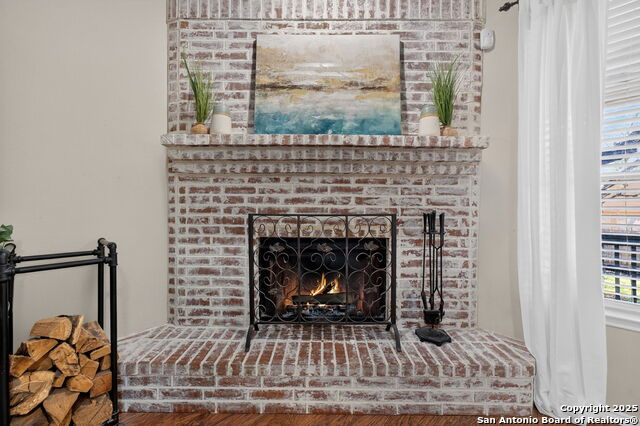 Listing photo id 6 for 17239 Tarkio Way