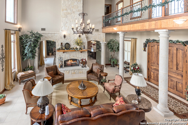 Listing photo id 12 for 945 Elm Pass