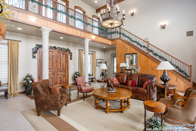 Listing photo id 17 for 945 Elm Pass