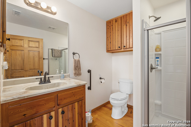 Listing photo id 43 for 945 Elm Pass