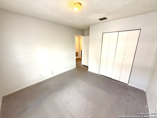 Image 8 of 10 For 6921 Belforest