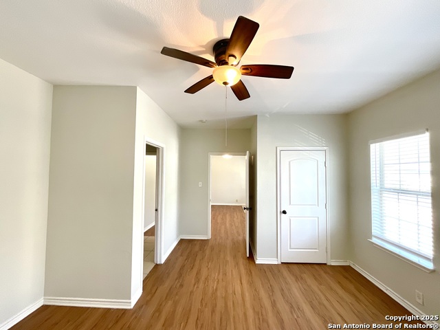 Image 22 of 23 For 1409 Woodlawn Avenue W 5