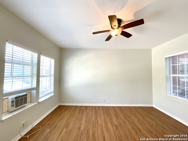 Image 23 of 23 For 1409 Woodlawn Avenue W 5