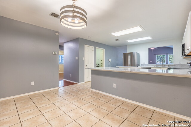 Image 14 of 32 For 4011 Arbor  