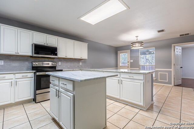 Image 7 of 32 For 4011 Arbor  