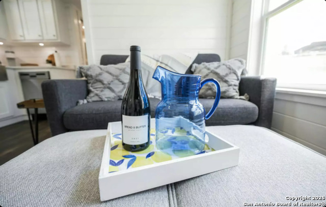 Image 10 of 28 For 5386 Ranch Road 1376 #97