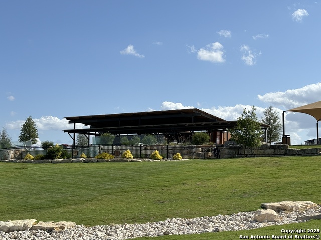 Image 25 of 28 For 5386 Ranch Road 1376 #97