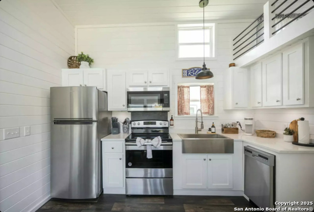 Image 6 of 28 For 5386 Ranch Road 1376 #97