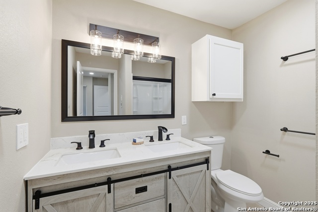 Listing photo id 14 for 127 Roosevelt Drive