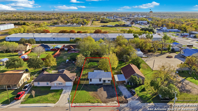 Listing photo id 24 for 127 Roosevelt Drive