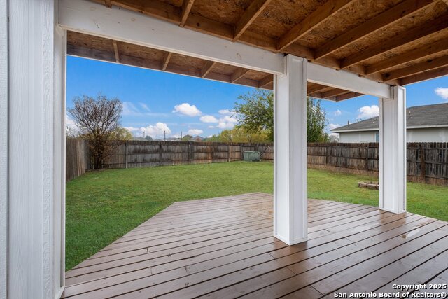 Image 25 of 28 For 8907 Colt Bluff