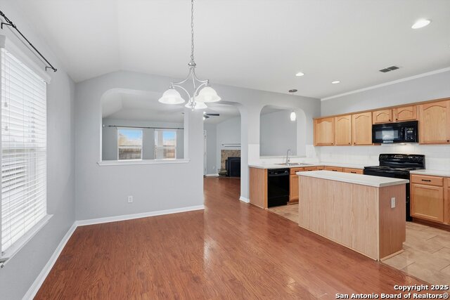 Image 5 of 28 For 8907 Colt Bluff