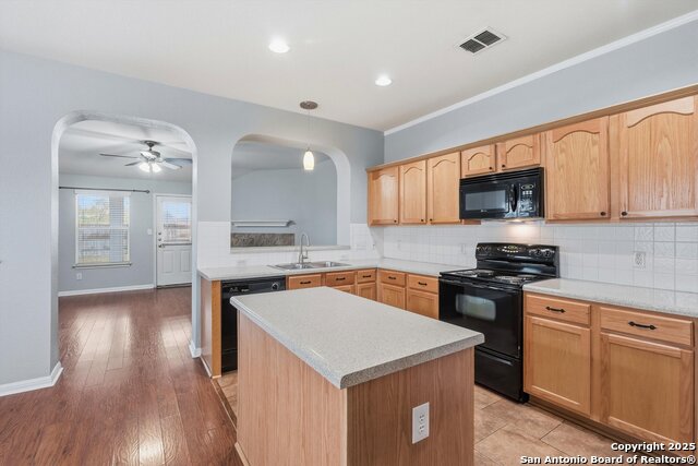 Image 6 of 28 For 8907 Colt Bluff