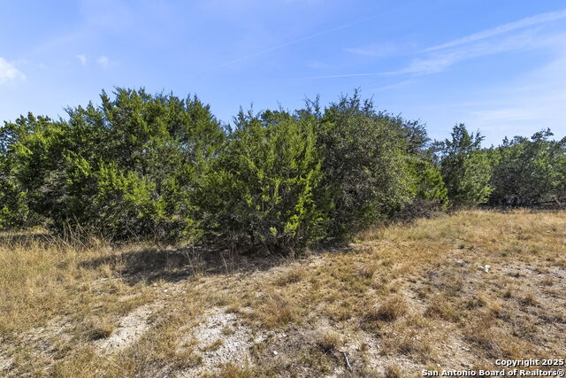 Listing photo id 14 for 13 Summit Pass