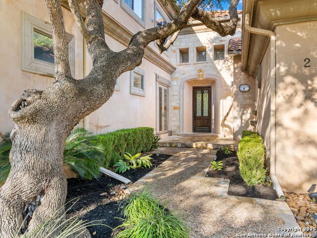 Image 4 of 45 For 2 Walford  