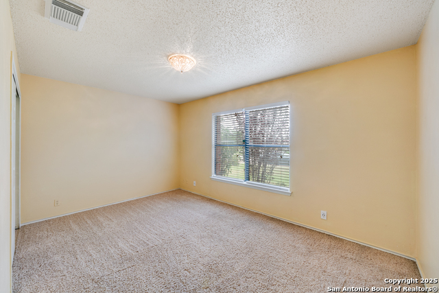 Image 18 of 25 For 1085 Stone Hollow