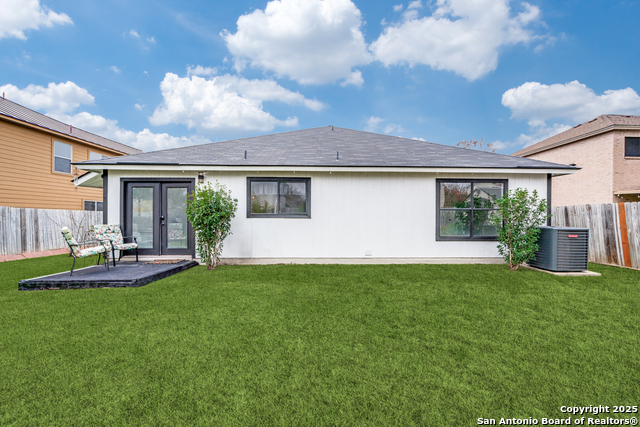 Image 24 of 25 For 1085 Stone Hollow