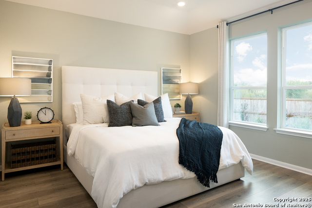 Image 12 of 19 For 717 Moki Place