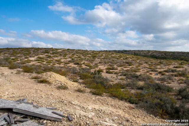 Listing photo id 9 for 5020 State Highway 163