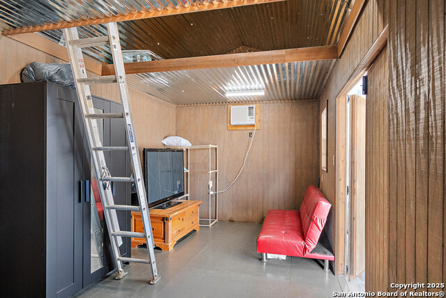 Listing photo id 20 for 5020 State Highway 163