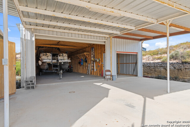 Listing photo id 21 for 5020 State Highway 163