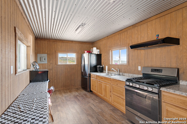 Listing photo id 26 for 5020 State Highway 163