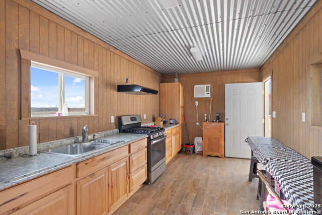 Listing photo id 27 for 5020 State Highway 163