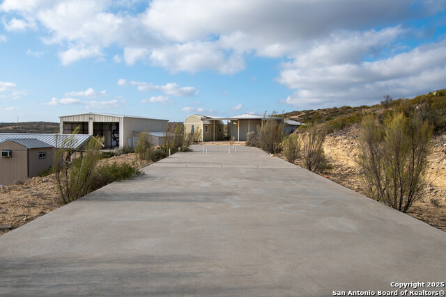 Listing photo id 1 for 5020 State Highway 163