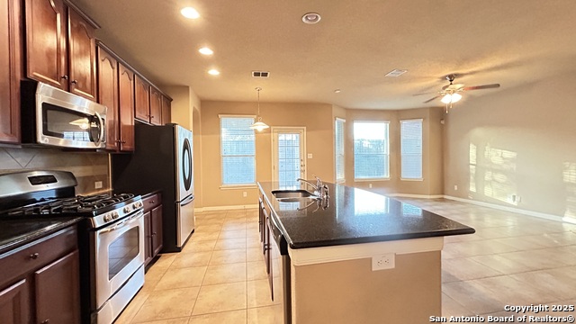 Image 8 of 32 For 9422 Wind Dancer