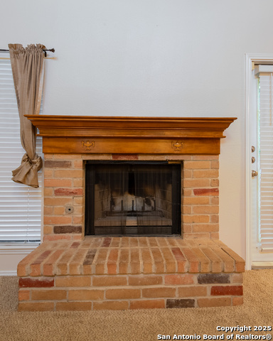 Listing photo id 23 for 6404 Brook Cv