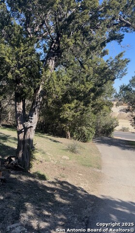 Image 25 of 28 For 3075 River  