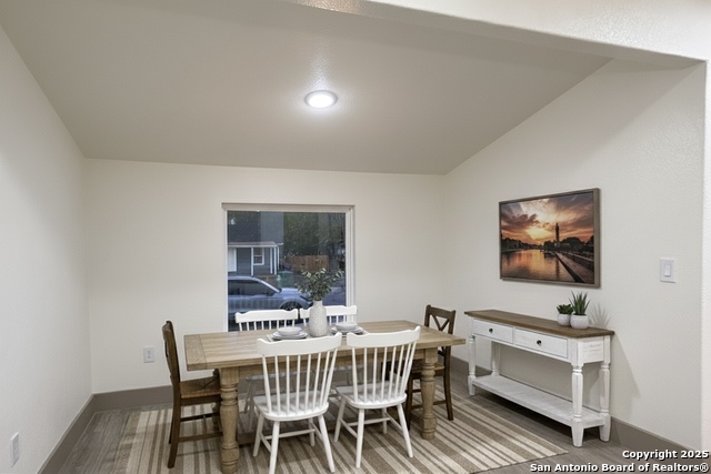 Image 9 of 20 For 422 Merry Ann