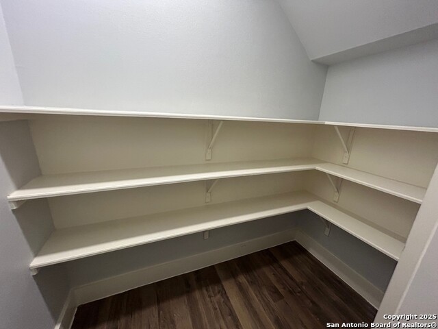 Image 12 of 27 For 123 Fairview  3