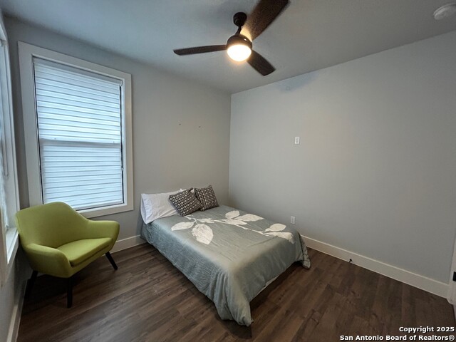 Image 16 of 27 For 123 Fairview  3