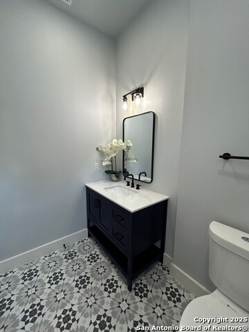 Image 19 of 27 For 123 Fairview  3