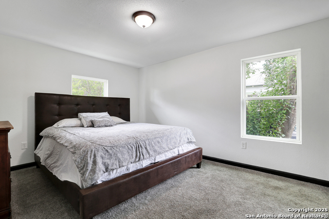 Image 8 of 9 For 407 Big Foot