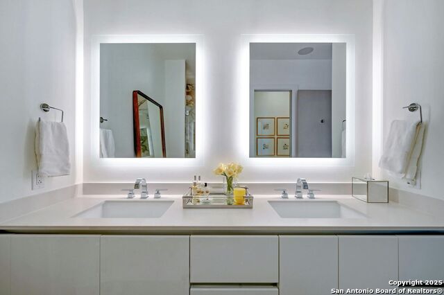 Image 16 of 35 For 123 Lexington  Apt 1410