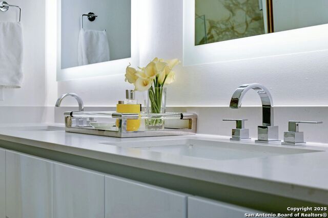 Image 17 of 35 For 123 Lexington  Apt 1410