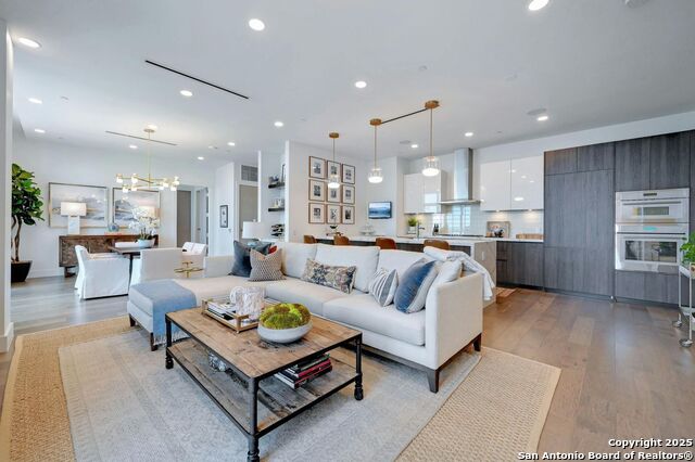 Image 3 of 35 For 123 Lexington  Apt 1410