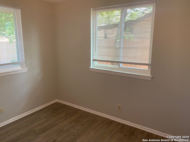 Image 10 of 12 For 4127 Hunters Gln